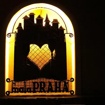 Hotell Mala Praha 3*