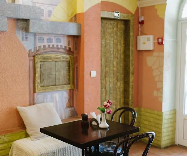 酒店 马拉布拉格酒店 乌日霍罗德