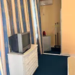 Mala Praha 3*