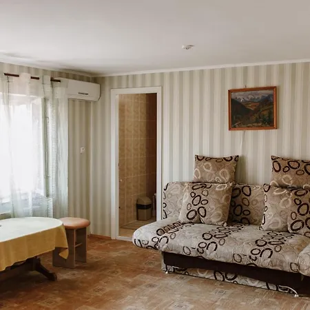 Mala Praha Ξενοδοχείο Uzhhorod