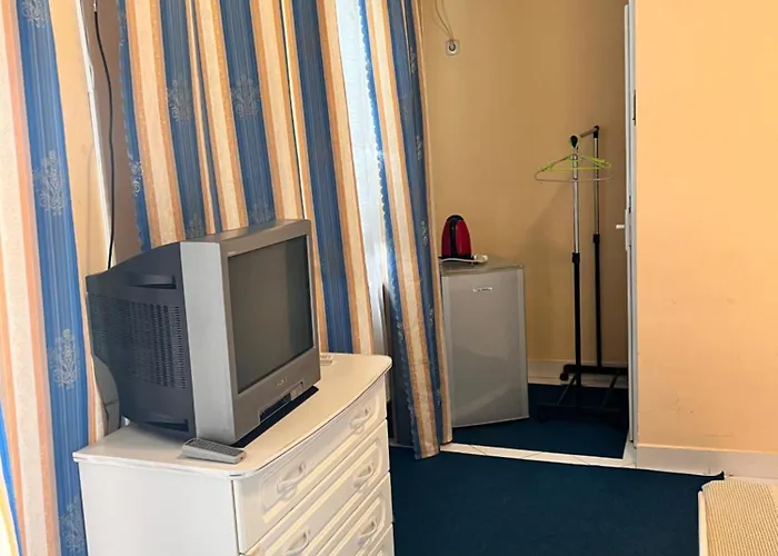 Mala Praha 3*
